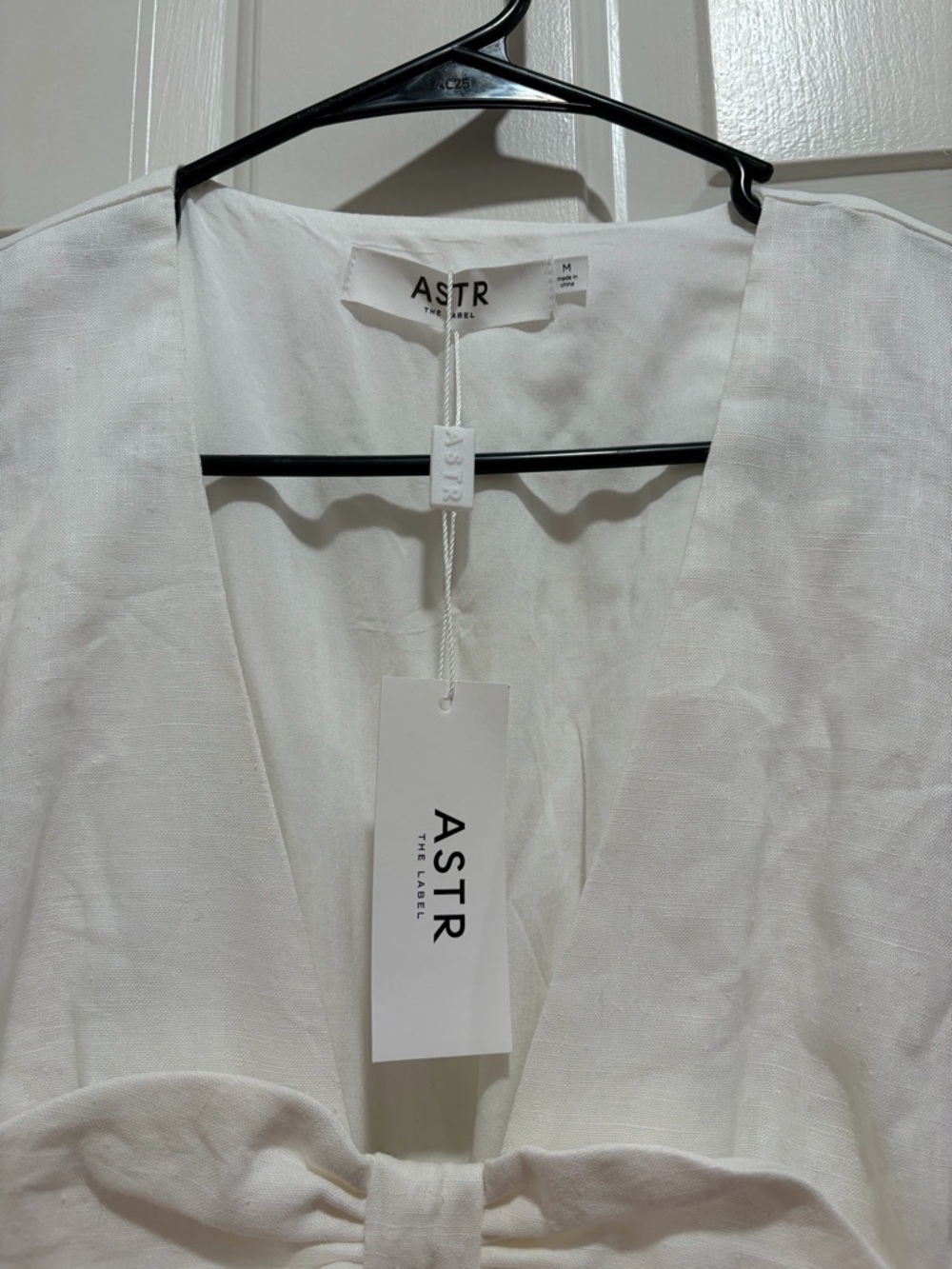 ASTR THE LABEL Linen Bow Front Midi Dress NWT - Picture 4 of 6